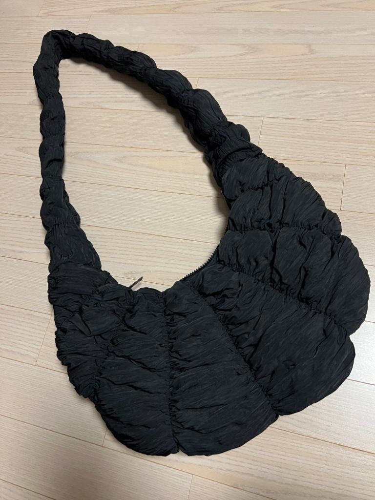 cos 리플 크로스바디백