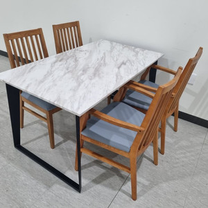 4인용대리석식탁4인용 대리석 식탁과 에쉬원목 의자