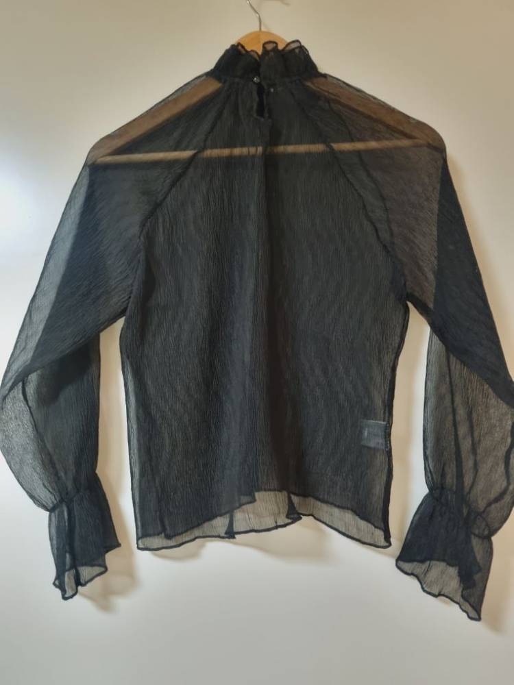 리리앤코 시스루 블랙 블라우스 이미지