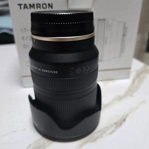 탐론 17-28mm F/2.8Di III 소니마운트