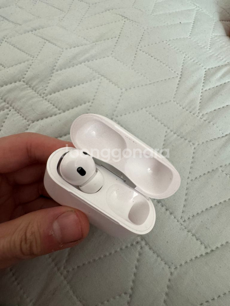 에어팟프로2본체+왼쪽 유닛(8핀)--2