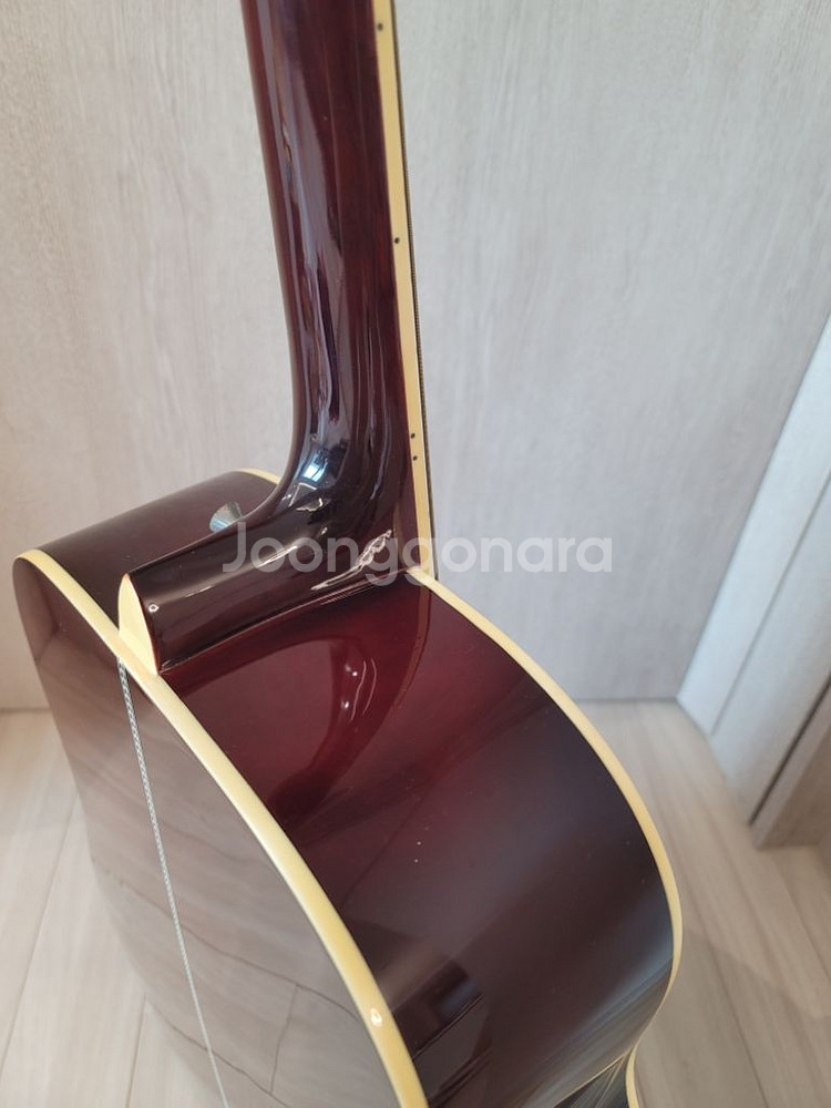 오봉 통기타 상태깨끗. 착불--5