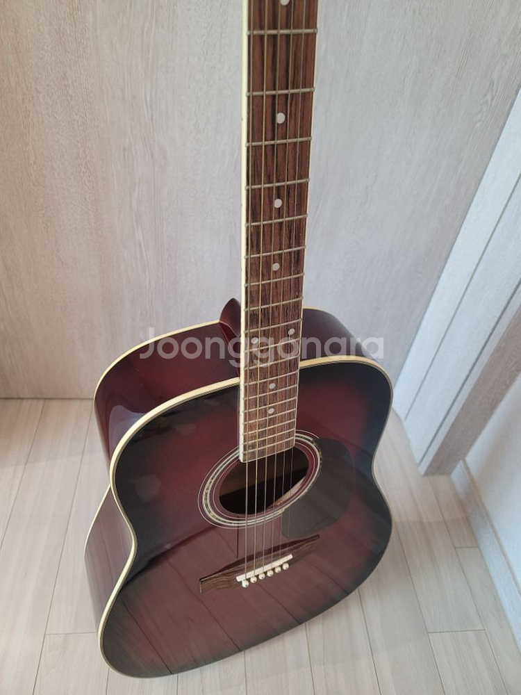 오봉 통기타 상태깨끗. 착불--9