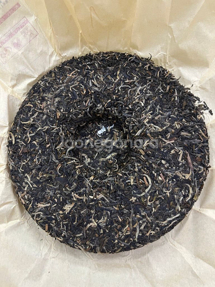보이차 생차 경매금침 200g 2018년--4