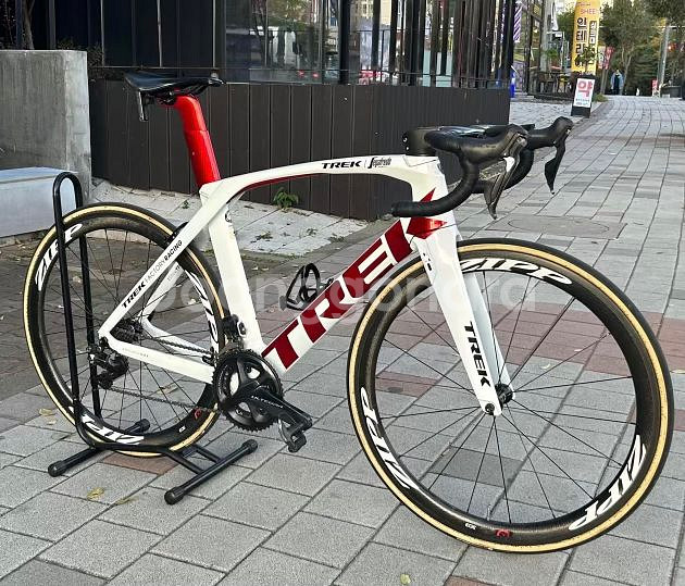 트렉 마돈 프로젝트원 SLR9 DI2 로드--4