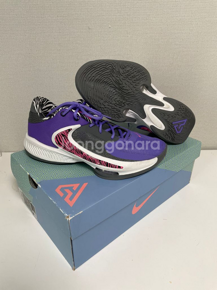 줌프릭4 280 농구화--0