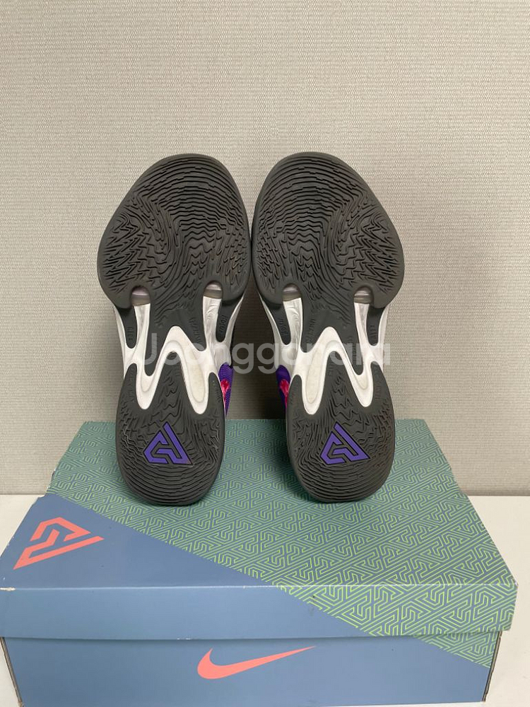 줌프릭4 280 농구화--4