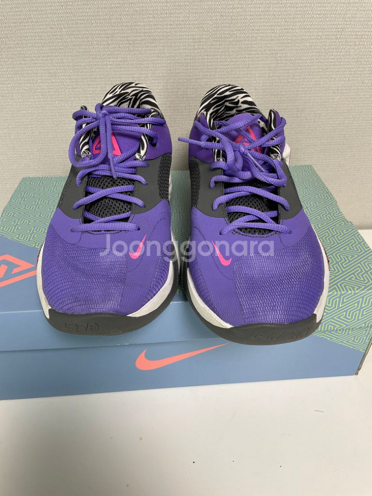 줌프릭4 280 농구화--2