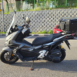 ADV125 어드방 24년식 새상품급