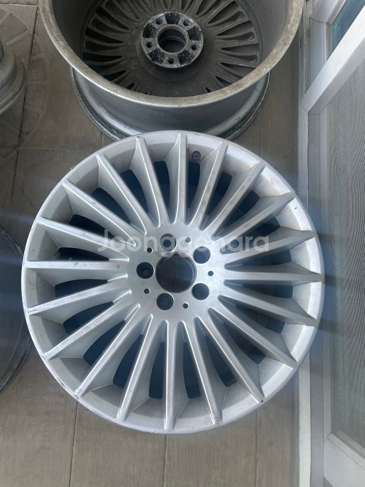 벤츠 s클래스 (cls) 19인치 휠1대분 판매--3