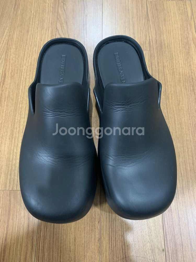 보테가베네타 러버 플래쉬 클로그 블랙 41 265--0