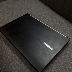 사무용 삼성 노트북 NT200B5C