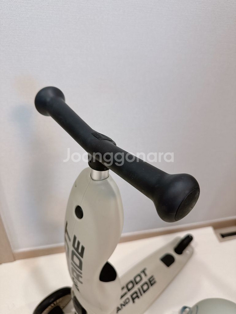 유아 킥보드 스쿳앤라이드 애쉬 + 헬멧S 사이즈--1