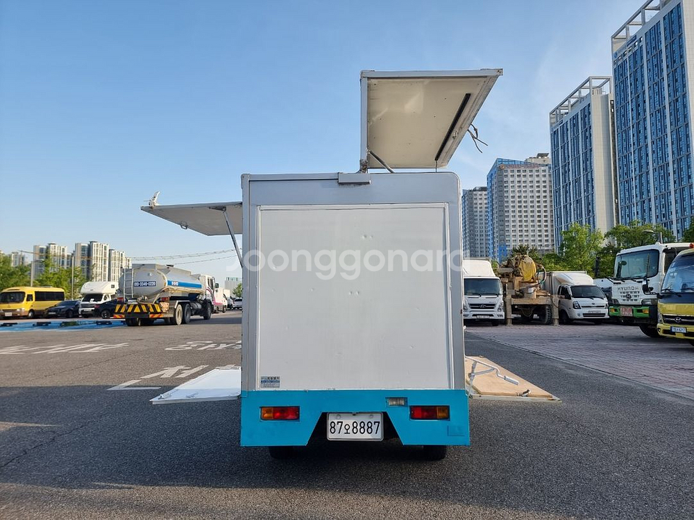 개인 직거래 라보 윙바디 푸드트럭--8