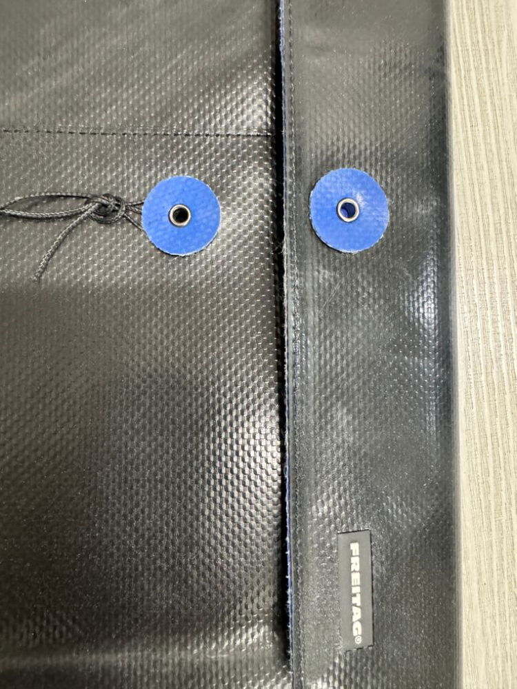 프라이탁 노트북 슬리브 아이패드 파우치 올블랙 택O--3