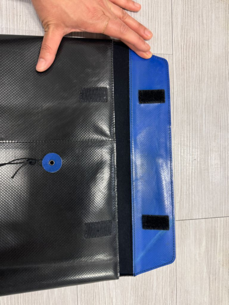 프라이탁 노트북 슬리브 아이패드 파우치 올블랙 택O--4