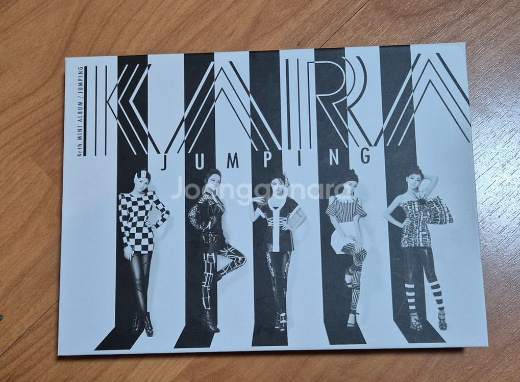 티아라(Tiara) / 소녀시대 / 카라(Kara)--3