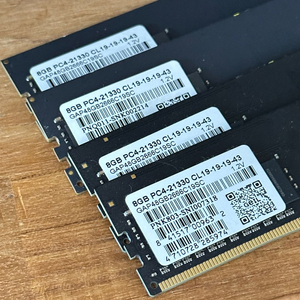 [GeIL] DDR4 32GB (8x4) 21300