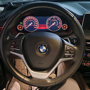 BMW F15 X5 스포츠패키지 핸들(에어백 포함)