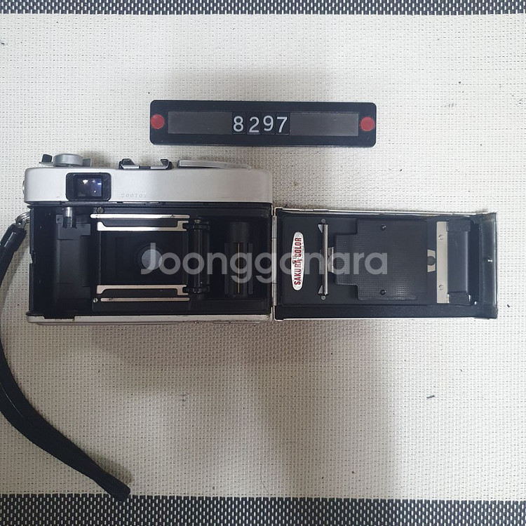 코니카 C 35 플래시매틱 필름카메라 실버바디--4