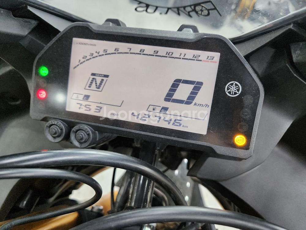 야마하YZF-R3 2019년식 아크라 풀배기--6