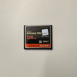 샌디스크 메모리 128gb 판매합니다