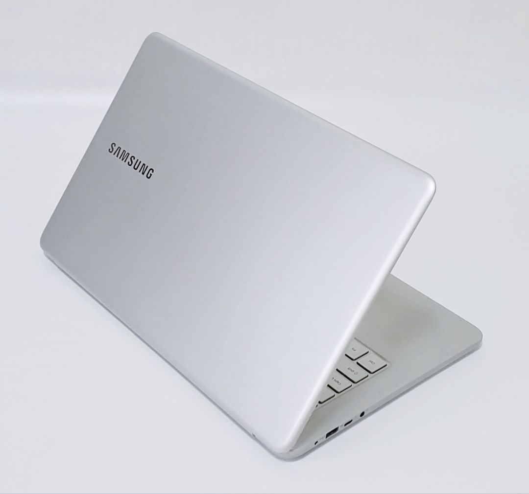 삼성노트북 인텔 i5 사무용 15.6인치 PC