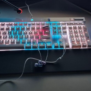 커세어 k70 rgb pro opx 화이트