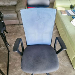시디즈(SIDIZ) 매쉬 컴퓨터 의자 / 사무용 의자