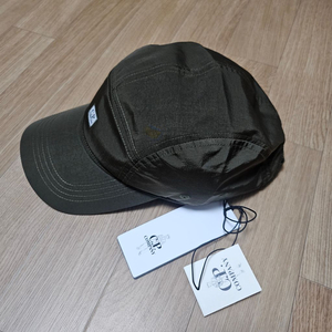 cp company 모자 새상품