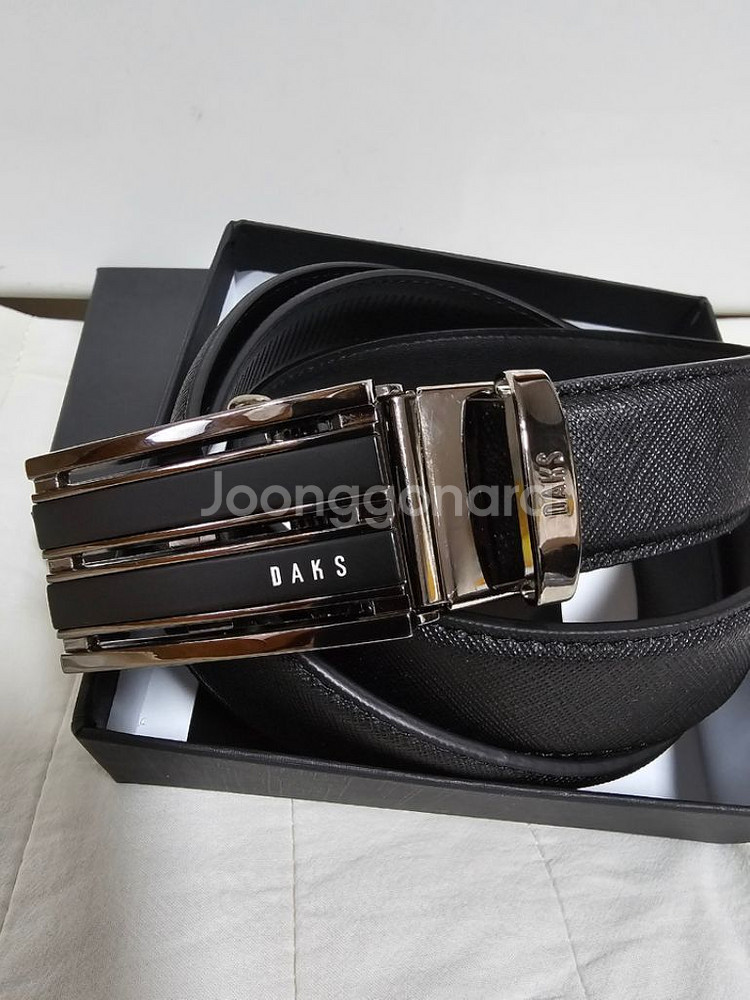닥스) 소가죽 고급형 삼선자동벨트 신상. 미개봉--1