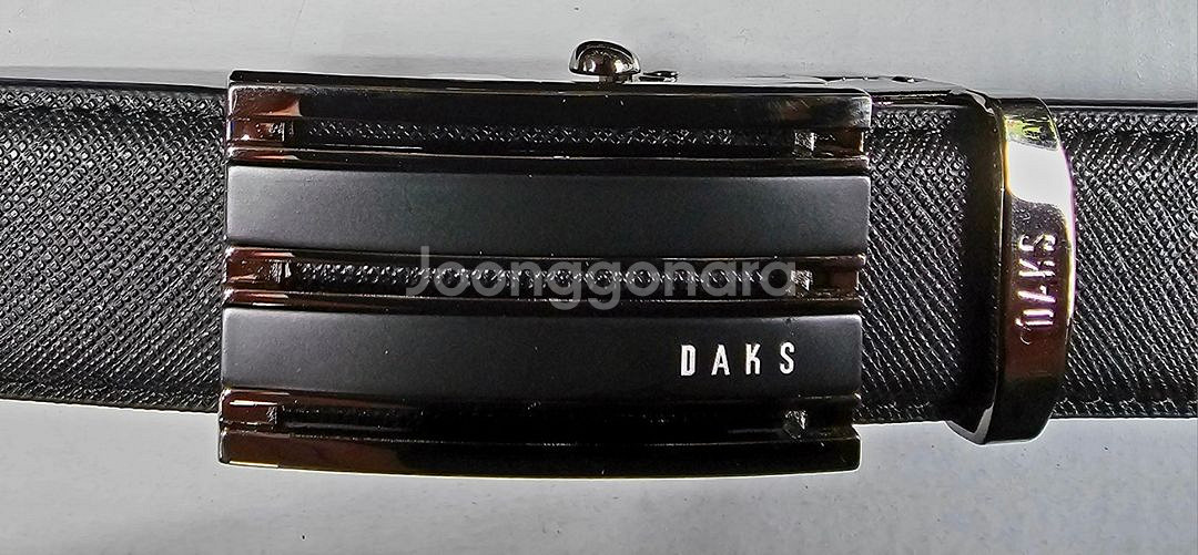 닥스) 소가죽 고급형 삼선자동벨트 신상. 미개봉--4