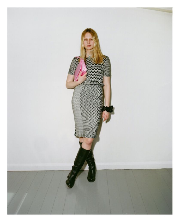 home of hai 홈 오브 하이 넬리 백 이미지