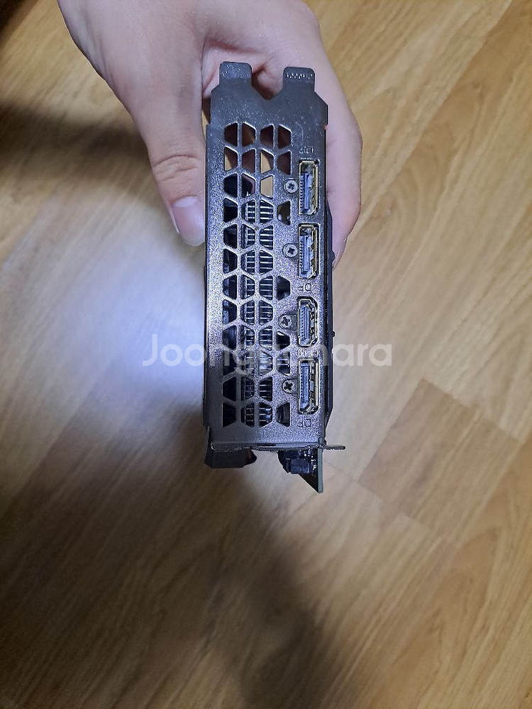 기가바이트 1660 super--1