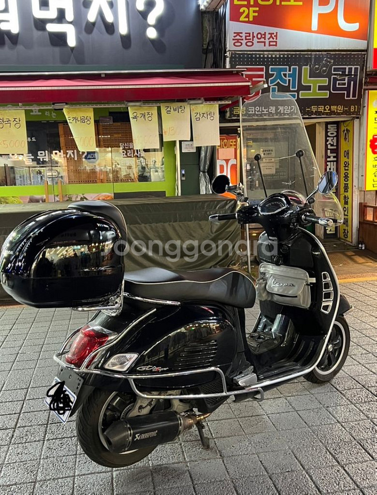 베스파 gts125 22년식 팝니다--4
