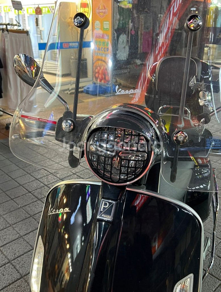 베스파 gts125 22년식 팝니다--5