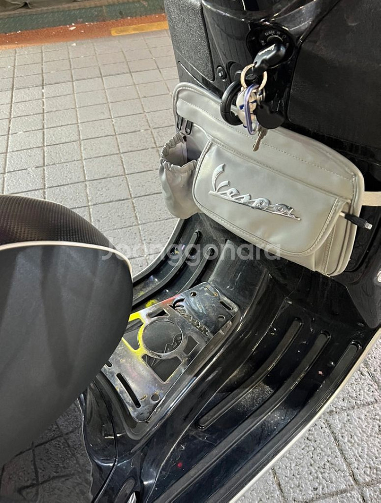 베스파 gts125 22년식 팝니다--7