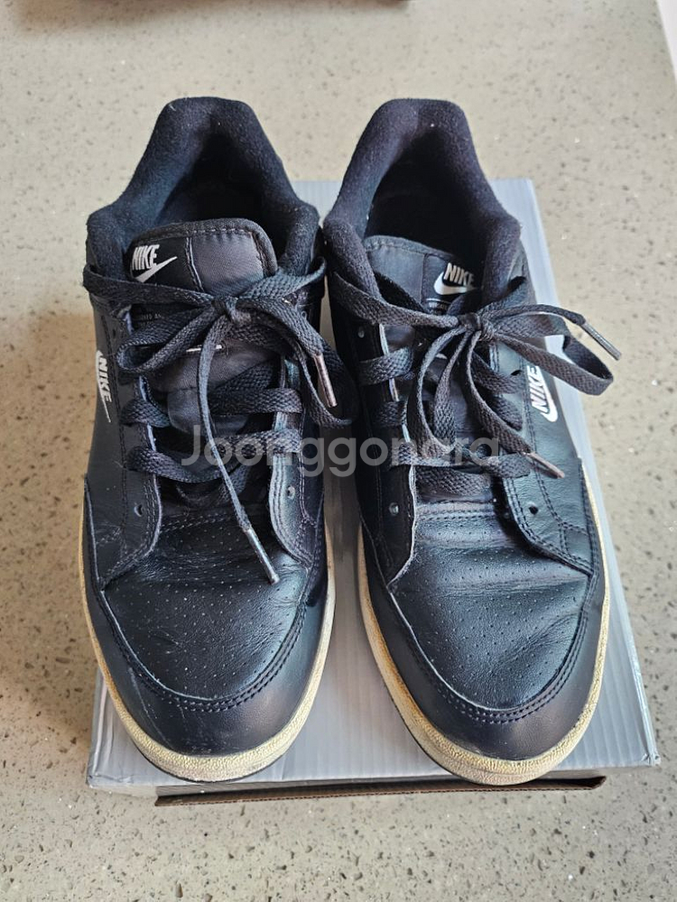 나이키 남자 운동화 판매합니다--2