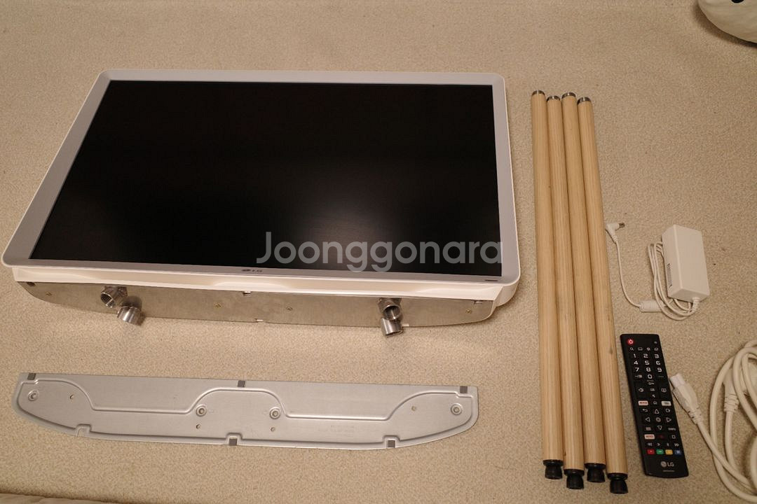 룸앤티비 27TN600S + 전용가방+거치대--3