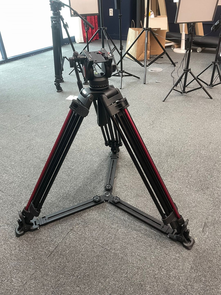 밀리부 MTT605B 카본 삼각대--1