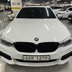 BMW 5시리즈 520d xDrive M스포츠팩 플러스