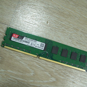 Micron DDR3 8GB PC3-12800(재고4)