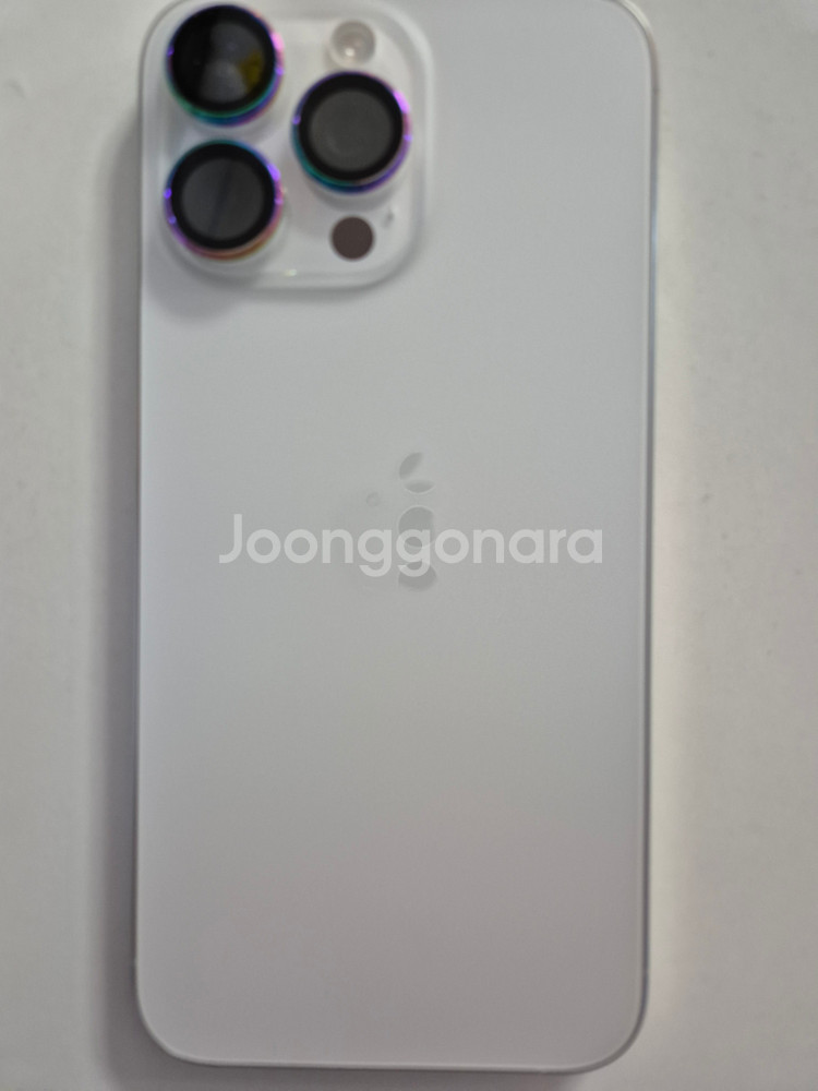 아이폰 15pro max 256g 화이트 티타늄 ss급--6
