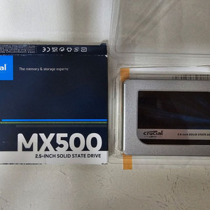 마이크론Crucial MX500 4TB SATA SSD
