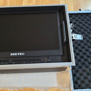 SEETEC 4K 모니터 팜 ATEM156-CO 15