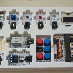 마이크로비트 지니어스키트 판매합니다.