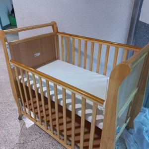 최고급 명품 럭셔리 디럭스 원목 아기 침대 (규격 10