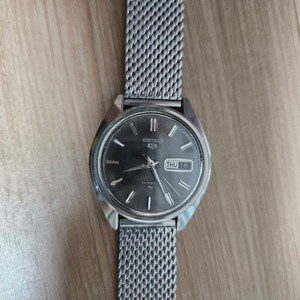 세이코5 차콜그레이 1968년 빈티지 시계