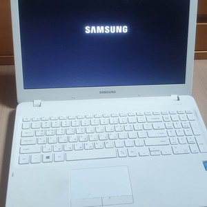 삼성 i3 5세대 노트북 부품용 nt300e5k