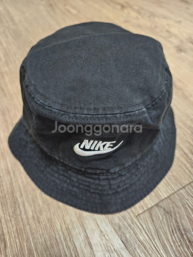 나이키 퓨추라 워시드 버킷햇 검정색 1개 판매합니다~--1
